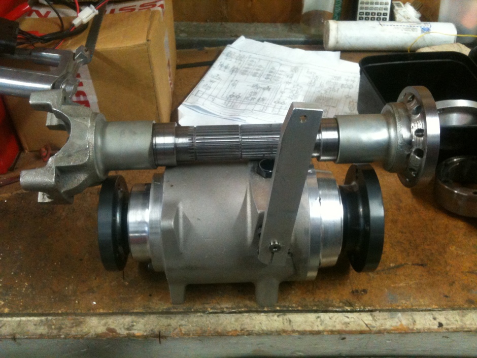 Old spline shaft and gear box with new flanged shafts